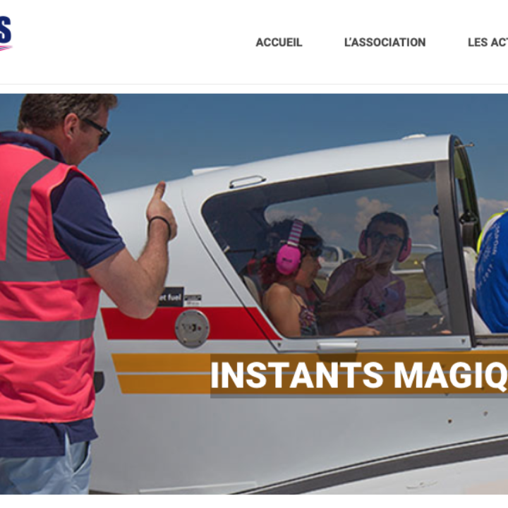 Un baptême de l’air offert par FLY n’KISS pour 5 enfants dys